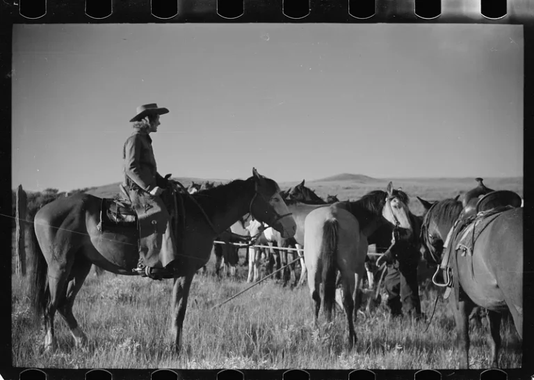 Gillette-Wright: Where Wyoming Cowboys Roamed and Cowboy Culture Thrives Gillette-Wright: Where Wyoming Cowboys Roamed and Cowboy Culture Thrives